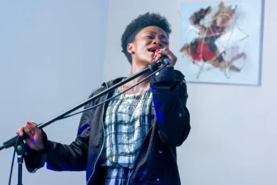10 Companies That Build Custom Microphone Stands Worth Owning